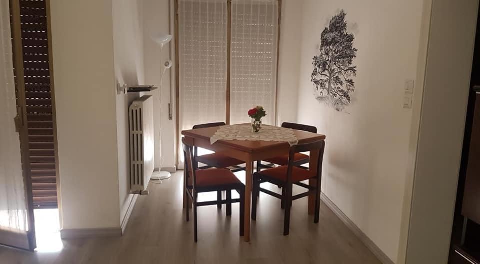 Cedarwood Bed and Breakfast Premana Εξωτερικό φωτογραφία